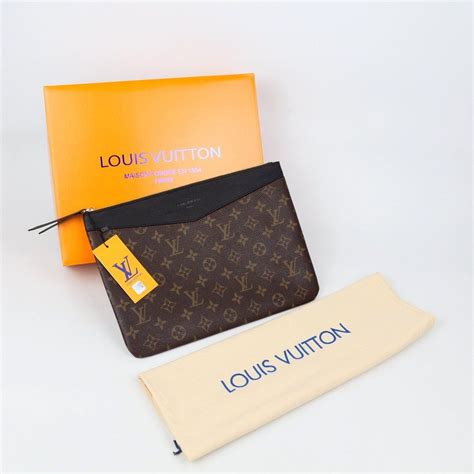 louis vuitton key pouch white|Louis Vuitton key pouch bloomingdale's.